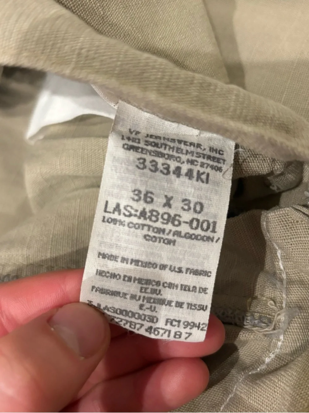 Wrangler rugged wear khaki carpenter pants elastic waistband